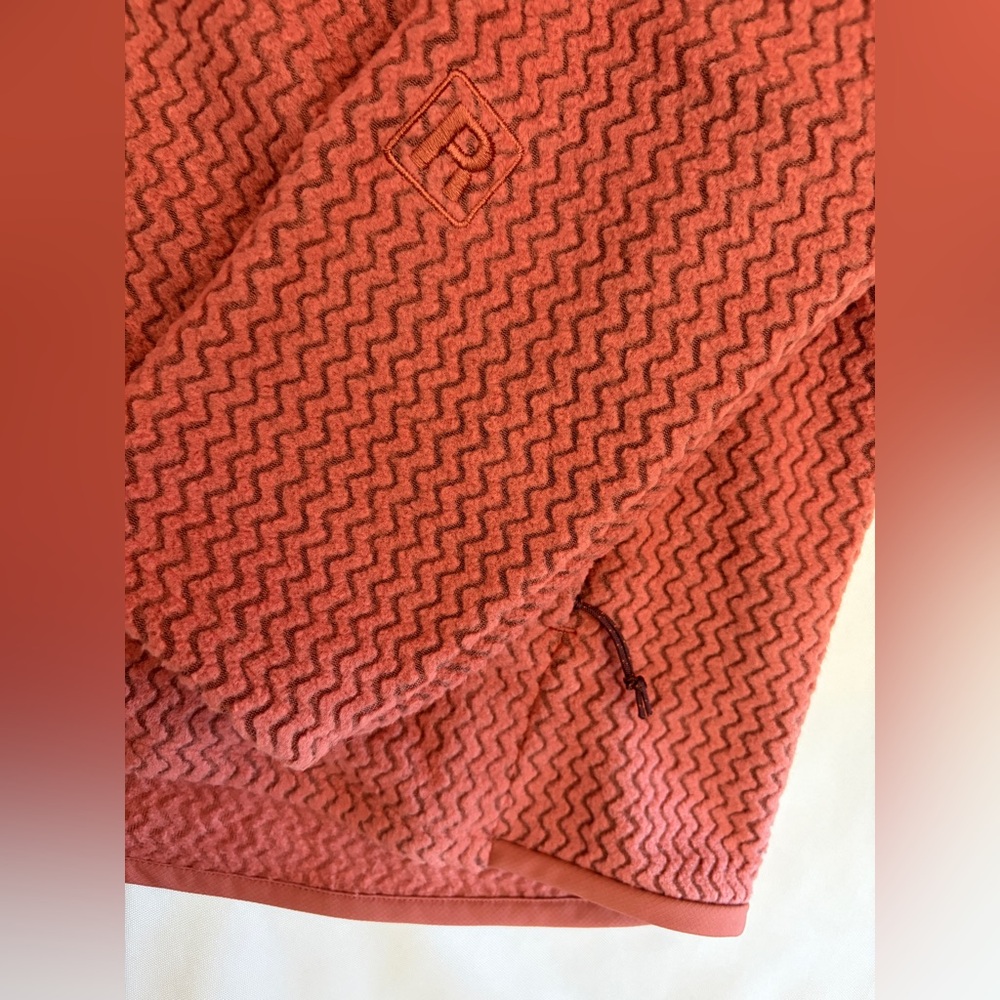 Patagonia R1 Air Full-Zip Hoody Women's Size L POTTERS RED - Picture 8 of 10